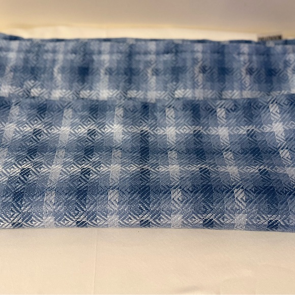 Miulee pack of 2 Light Blue Throw Pillows covers. - Picture 6 of 8